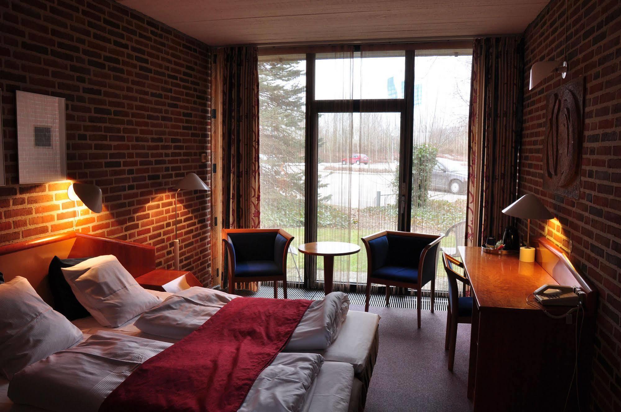Hotel Frederik D.Ii Slagelse Exteriör bild