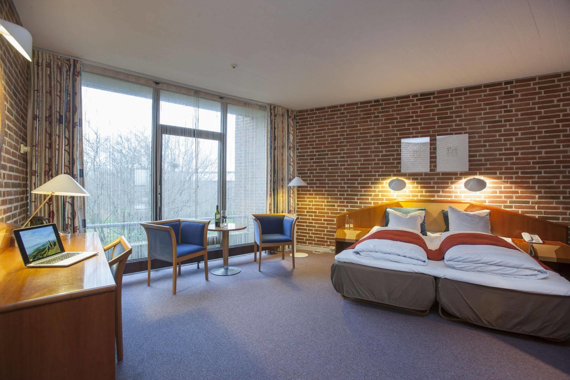 Hotel Frederik D.Ii Slagelse Exteriör bild